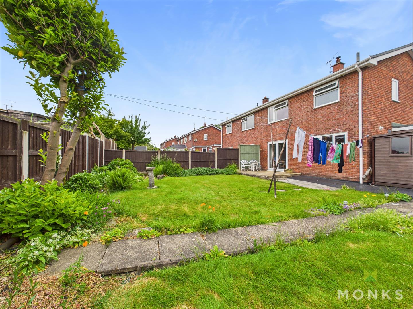 9 Preshenlle Lane, Oswestry, SY10 7UB For Sale